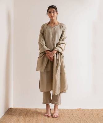 Cream Ivroy Seerat Straight Fit  Suit Set 4