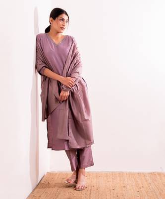 Lavender Nagma Straight Fit  Suit Set 4