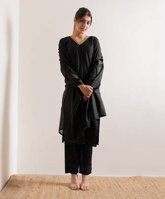 Black Zena Straight Fit  Suit Set 4
