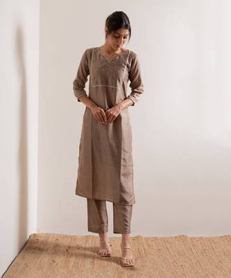 Pale Nude Khair Straight Fit  Suit Set 4