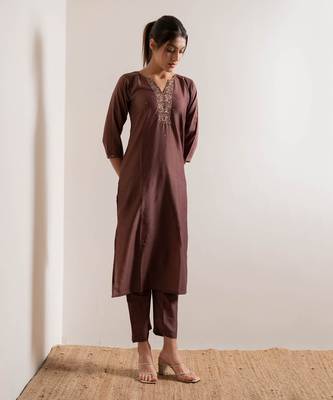 Rust Maroon Karisa Straight Fit  Suit Set 2