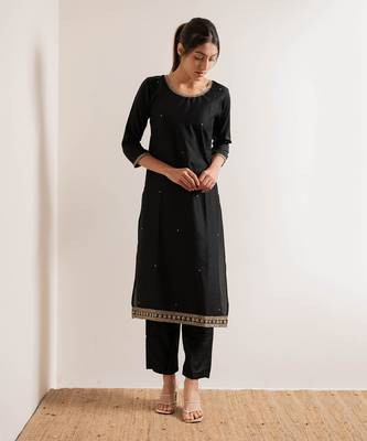 Black Zeenat Straight Fit  Suit Set 4