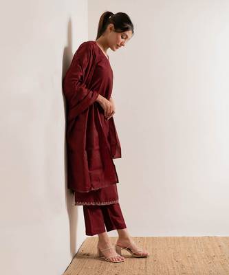 Red Teej Straight Fit  Suit Set 3