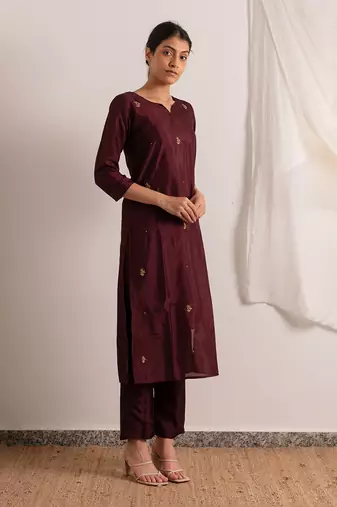 Maroon Sara Straight Fit Kurta Set