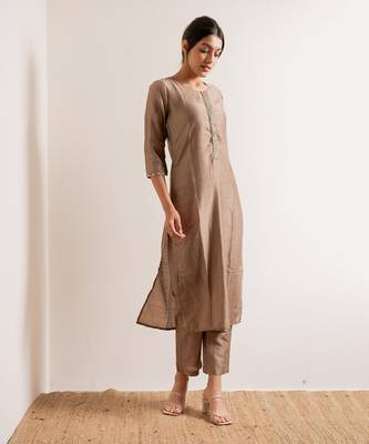 Pale Nude Grace Straight Fit Kurta Set 2