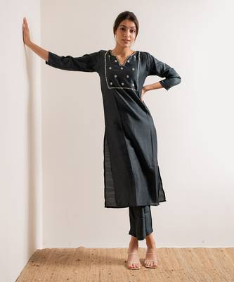 Midnight Blue Midnight Straight Fit Kurta Set 3
