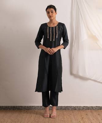 Midnight Blue Blues Straight Fit Kurta Set 2