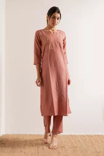 Coral Coral Straight Fit Kurta Set