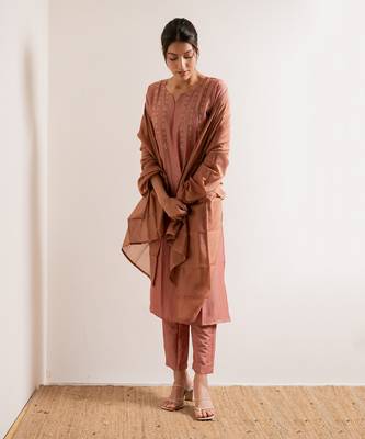 Coral Coral Straight Fit Kurta Set 5
