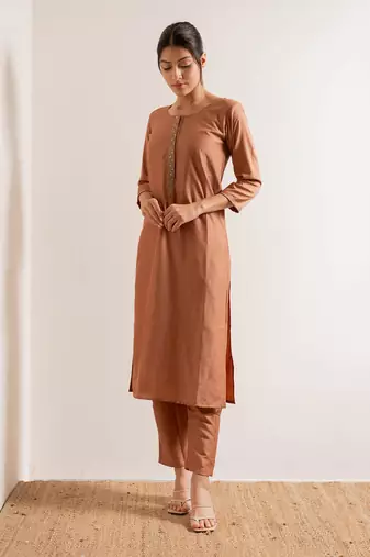 Dusty Orange Chaap Straight Fit Kurta Set
