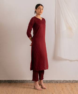 Red Sadka Straight Fit Kurta Set 4