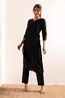Black Karaar Straight Fit Kurta Set