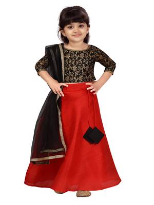 Red brocade silk stitched lehenga 5