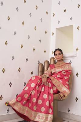 Pink woven satin saree with blouse 2
