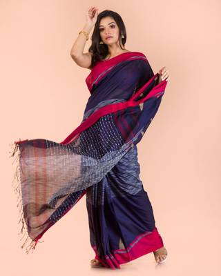 Blue hand woven cotton saree with blouse 4