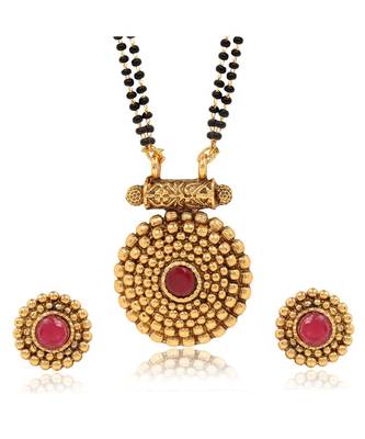 Traditional Red Diamond Designer Black Bead Mangalshutra 1