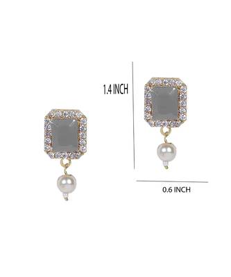 Grey Beads & American Diamond Choker Necklace Set With Matching Earrings 2