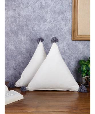 Eyda Super Soft Velvet White Color Set of 2 Triangle Filled Cushion 1