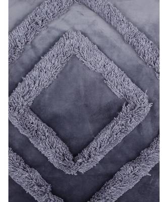 Eyda Super Soft Velvet Grey Color Set of 2 Cushion Cover 3