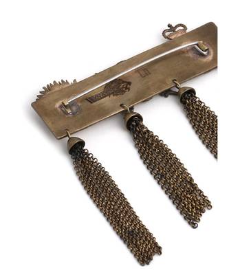 The Alexander brooch 4