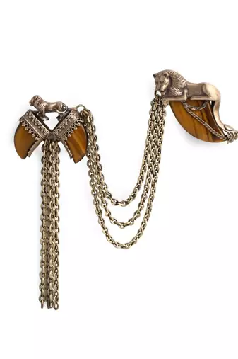 The Resting Lion Brooch
