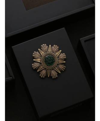 The Stone Coin Brooch 1