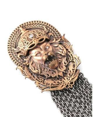 Lion king brooch 4