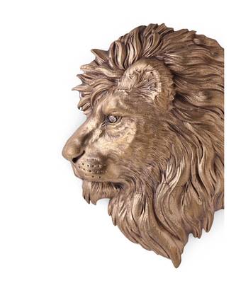 The Lion Brooch 4