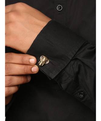 The Elephant Cuffling 4