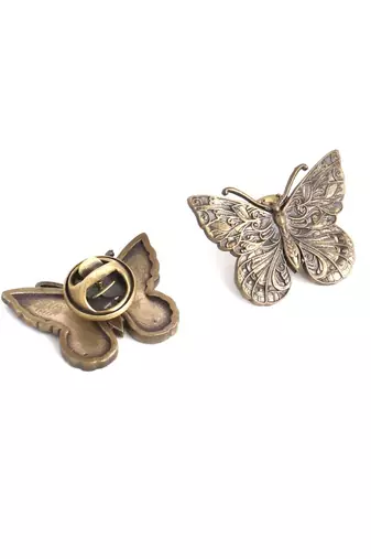 Butterfly Collar Tips