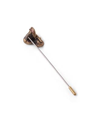 The Majesty Pin 5