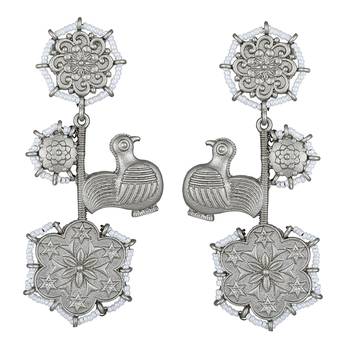 White pearl earrings 1