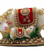 EAVAR STONECRAFT Polyresin Hand Made Sculpture of Beautiful Cow with Calf