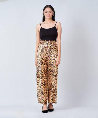 Yellow Animal Print Top And Knife Pleated Palazzo Set 5