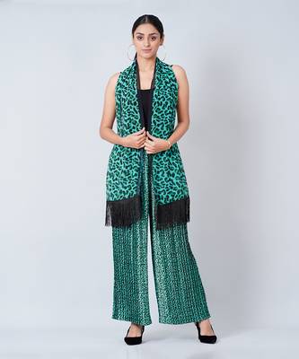 Green Animal Print Pleated Palazzo And Stole Set 1