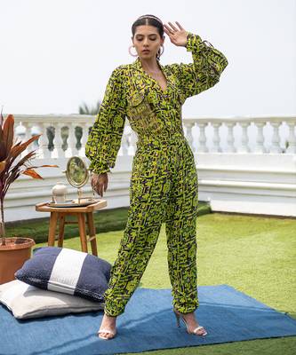 Green Crop Jacket Top With Pants 1