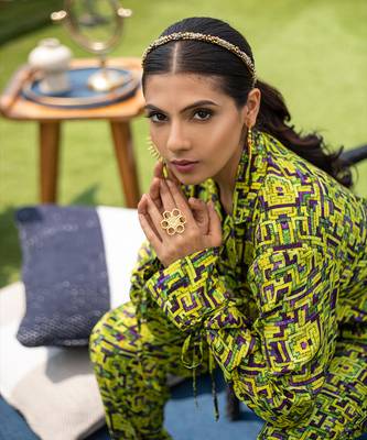 Green Crop Jacket Top With Pants 4