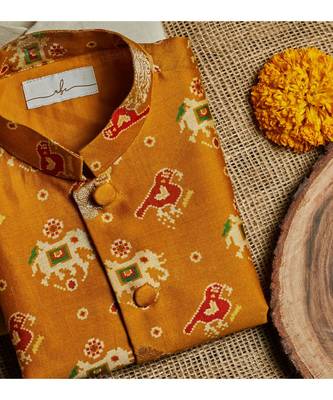 Chanderi Brocade Patola Print Jacket With Kurtha Pajjama 6