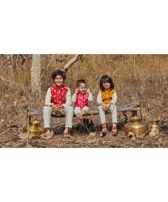 Chanderi Brocade Patola Print Jacket With Kurtha Pajjama 3