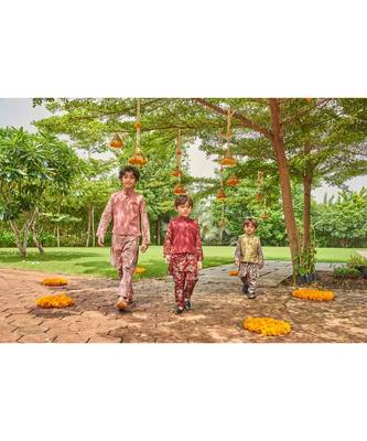 Cotton Silk Floral Printed Kurta Pajama And Plain Jacket Set 3
