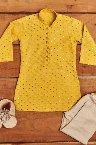 Lakkhnavi Kurta With Sequins Handwork Detailing With Beige Pyjama.