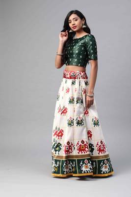 SHUBHKALA OFF WHITE DIGITAL PRINTED ART SILK BRIDAL LEHENGA & Unstitched Blouse With Dupatta 3