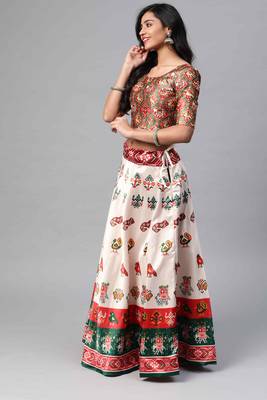 SHUBHKALA OFF WHITE DIGITAL PRINTED ART SILK BRIDAL LEHENGA & Unstitched Blouse With Dupatta 3