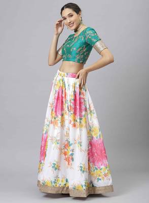 Shubhkala Off White & Green Colored Dori Zari And Sequins Embroidered & Digital Floral Printed Organza Lehenga 3