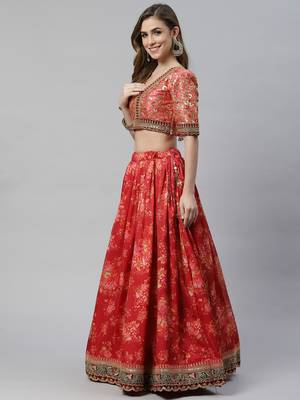 Shubhkala Maroon & Peach Colored Dori Zari And Sequins Embroidered & Digital Floral Printed Organza Party Wear Lehenga 3