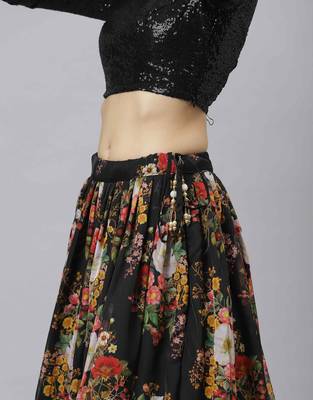 Shubhkala Black Colored Dori Zari And Sequins Embroidered & Digital Floral Printed Organza Wedding Lehenga 5