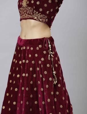 Shubhkala Green & Orange Colored Dori Zari And Sequins Embroidered & Digital Floral Printed Organza Wedding Lehenga 5