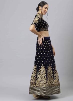 Shubhkala Mesmerizing Navy Blue Zari Sequins And Thread Embroidered Velvet Semi Stitched Wedding Lehenga 3