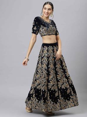 Shubhkala Delightful Navy Blue Zari Sequins And Thread Embroidered Velvet Semi Stitched Wedding Lehenga 3