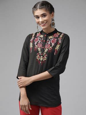 Black embroidered cotton cotton-tops 1